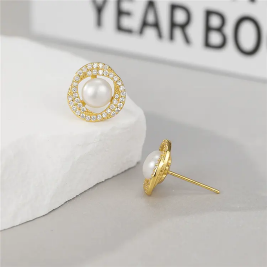 Korean Elegant Pearl Crystal Stud Earrings