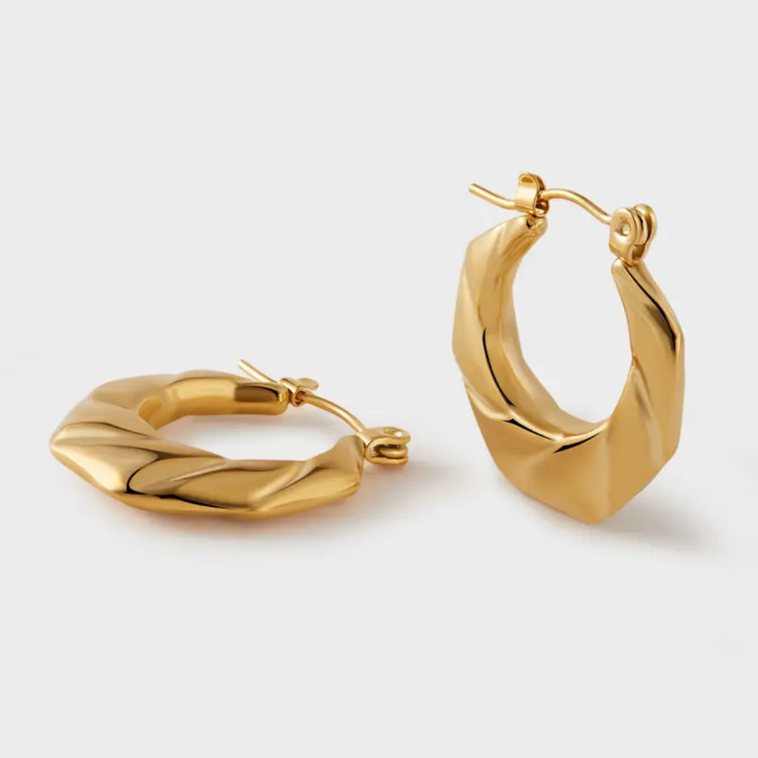Geometric Twist Gold – 18K Gold Plated Stainless Steel